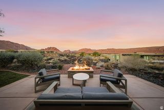 1355 E SNOW CANYON PKWY #27, Ivins, UT 84738