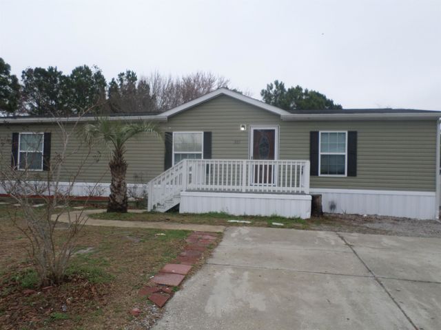 351 Southern Pines Dr., Myrtle Beach, SC 29579