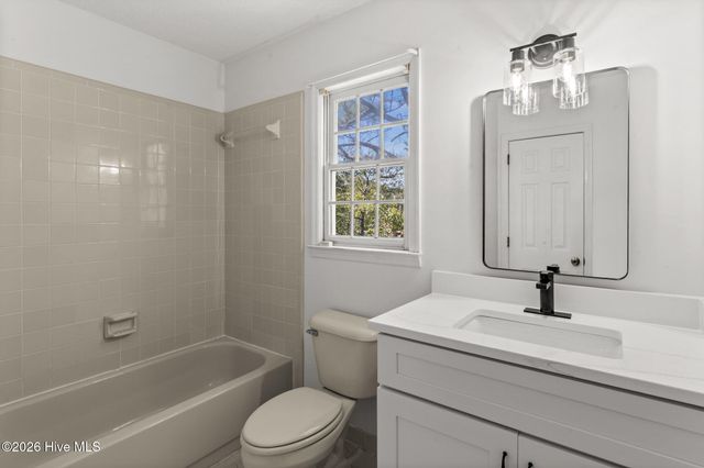 4601 Tall Tree Lane, Wilmington, NC 28409