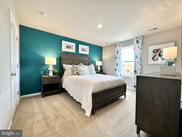 1313 FAIRVIEW LN, Salisbury, MD 21801