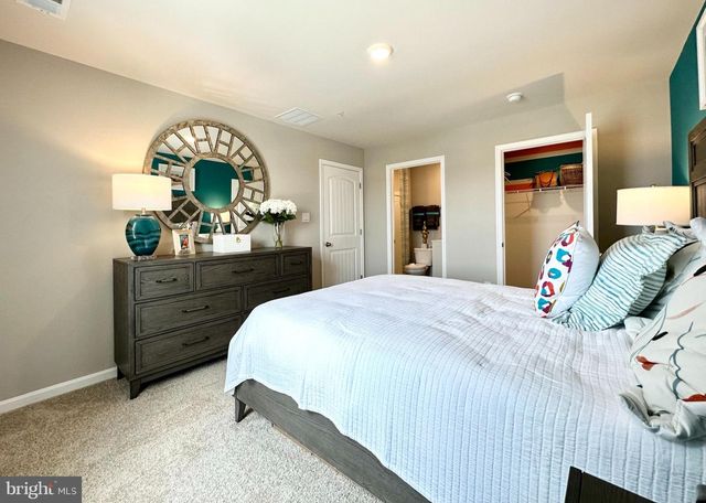 1313 FAIRVIEW LN, Salisbury, MD 21801