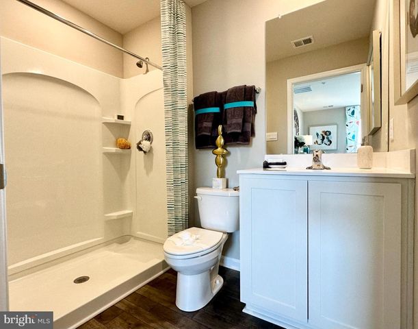 1313 FAIRVIEW LN, Salisbury, MD 21801