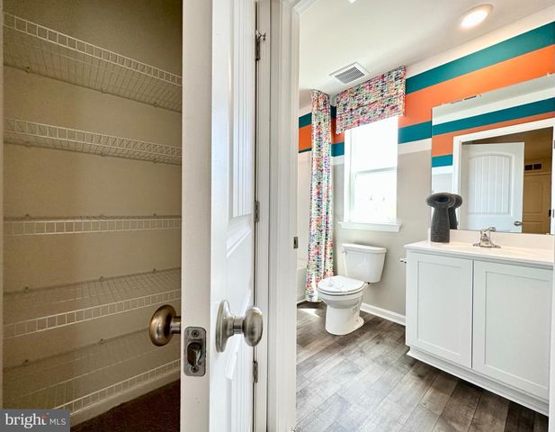 1313 FAIRVIEW LN, Salisbury, MD 21801