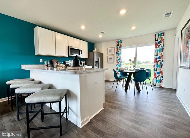 1313 FAIRVIEW LN, Salisbury, MD 21801