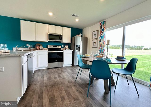 1313 FAIRVIEW LN, Salisbury, MD 21801
