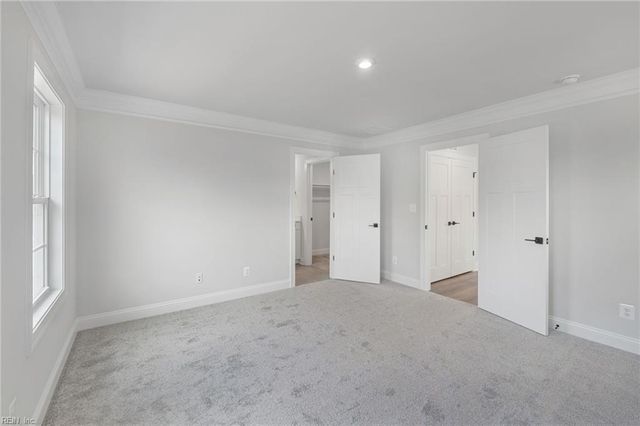 14 Bracewell LN, Yorktown, VA 23692