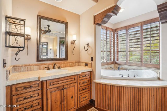 1930 E DESERT WILLOW Drive, Phoenix, AZ 85048