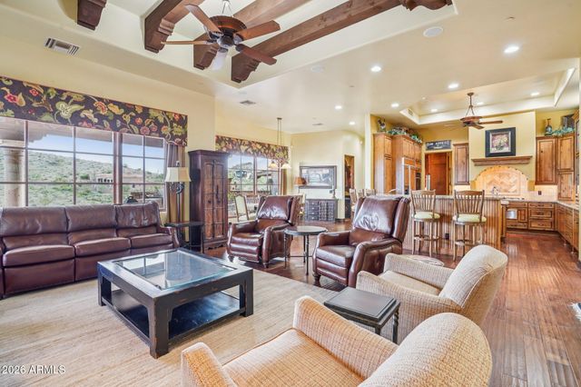 1930 E DESERT WILLOW Drive, Phoenix, AZ 85048