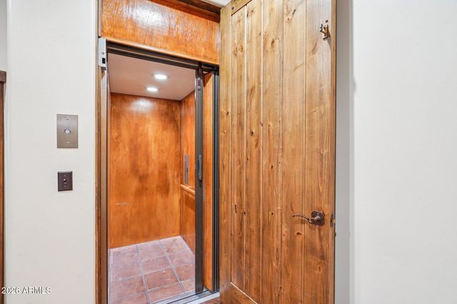 1930 E DESERT WILLOW Drive, Phoenix, AZ 85048