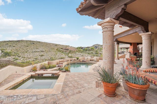 1930 E DESERT WILLOW Drive, Phoenix, AZ 85048