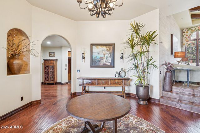 1930 E DESERT WILLOW Drive, Phoenix, AZ 85048