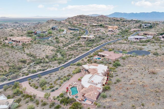 1930 E DESERT WILLOW Drive, Phoenix, AZ 85048