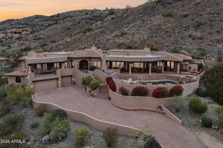 1930 E DESERT WILLOW Drive, Phoenix, AZ 85048