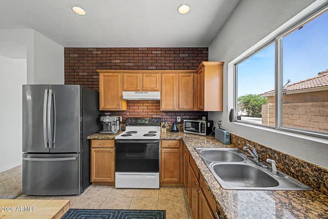 1113 E GWEN Street, Phoenix, AZ 85042
