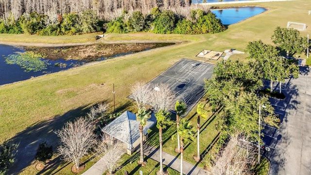 19402 SWEET GRASS WAY, Lutz, FL 33558