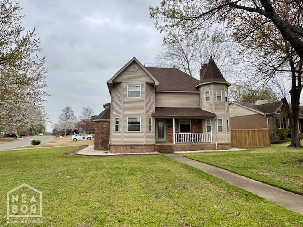 2200 Rains Street, Jonesboro, AR 72401