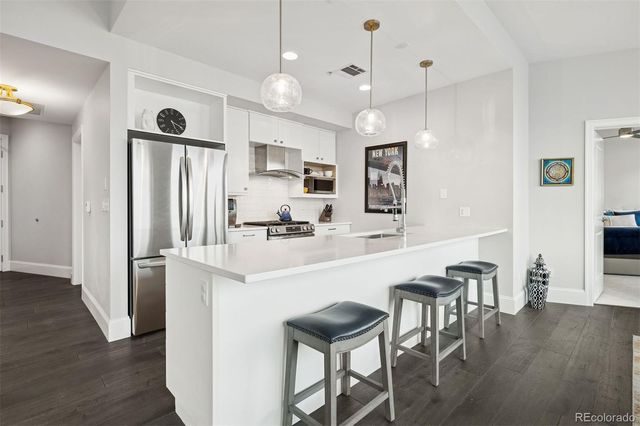 2001 Lincoln Street 1810, Denver, CO 80202