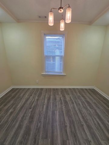 10548 S Avenue J, Chicago, IL 60617