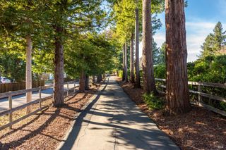 2935 Arden Way, Santa Rosa, CA 95403