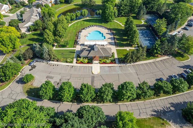 39656 Village Run Drive, Northville, MI 48168