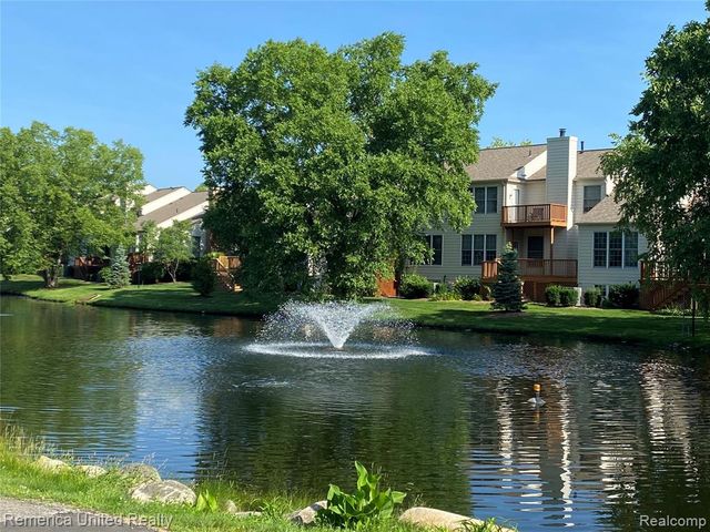 39656 Village Run Drive, Northville, MI 48168