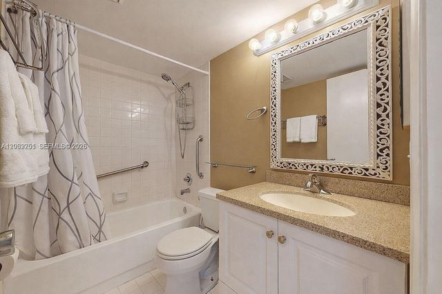 13450 SW 3rd Street 408D, Pembroke Pines, FL 33027