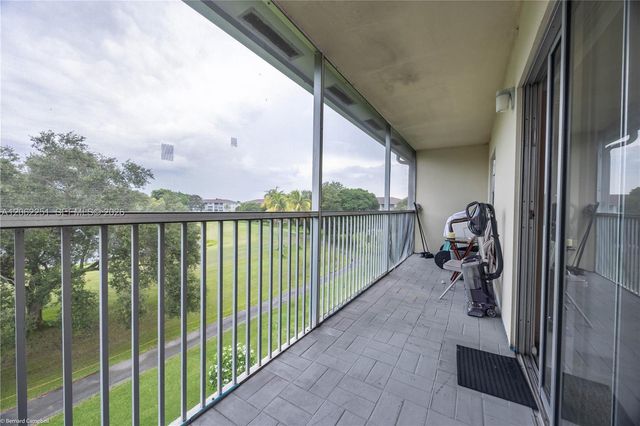 13450 SW 3rd Street 408D, Pembroke Pines, FL 33027