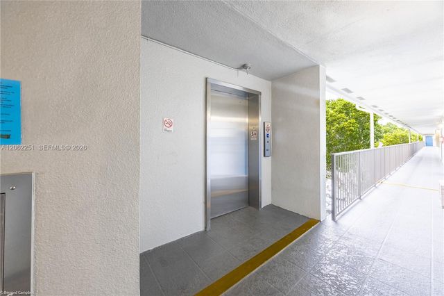 13450 SW 3rd Street 408D, Pembroke Pines, FL 33027