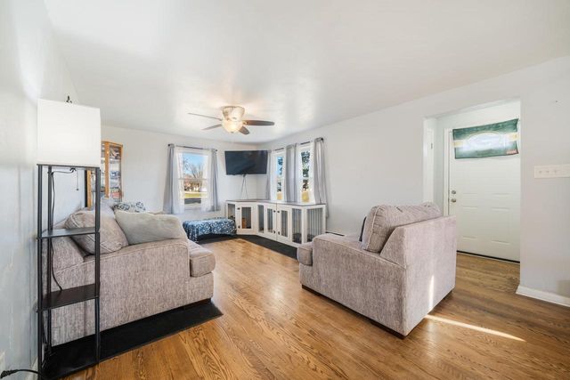 1338 RACINE ROAD, Menasha, WI 54952