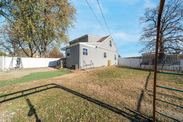 1338 RACINE ROAD, Menasha, WI 54952