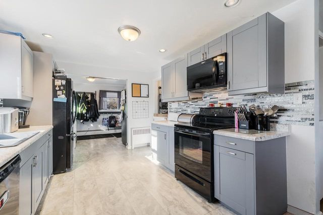 1338 RACINE ROAD, Menasha, WI 54952