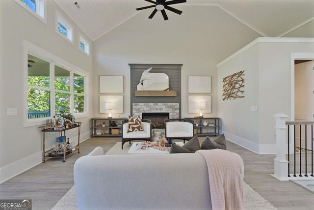1080 Glen Eagle Drive, Greensboro, GA 30642