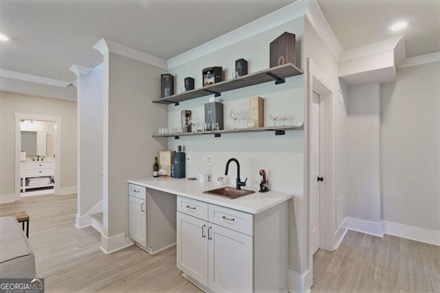 1080 Glen Eagle Drive, Greensboro, GA 30642