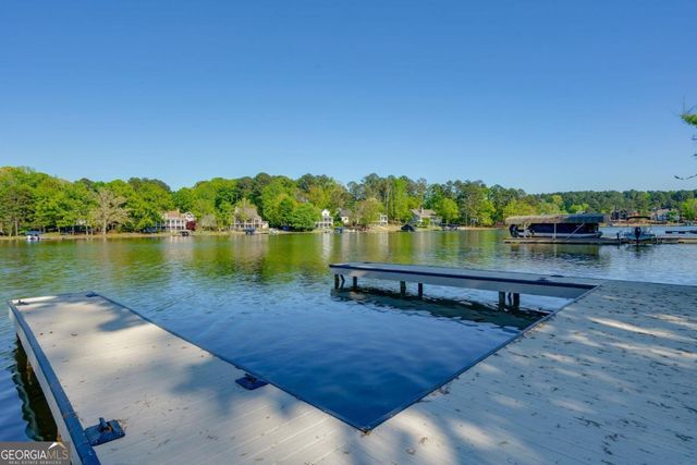 1080 Glen Eagle Drive, Greensboro, GA 30642