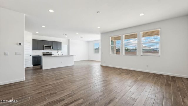 1551 E CURRIER Drive E, Casa Grande, AZ 85122