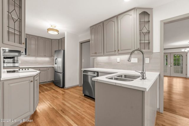 4629 Beaver Rd, Bellewood, KY 40207