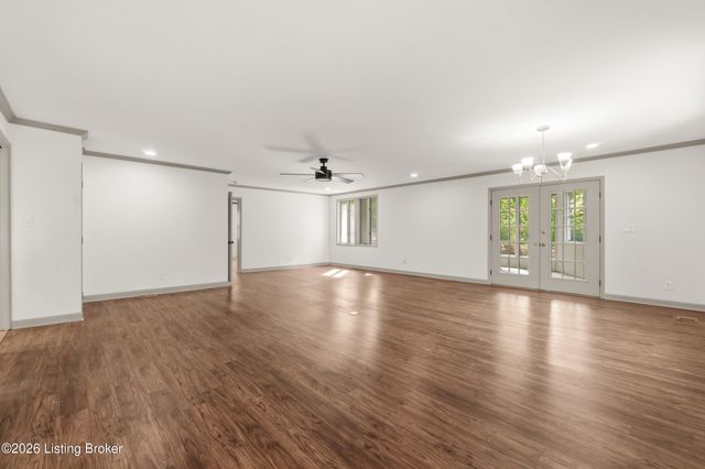 4629 Beaver Rd, Bellewood, KY 40207