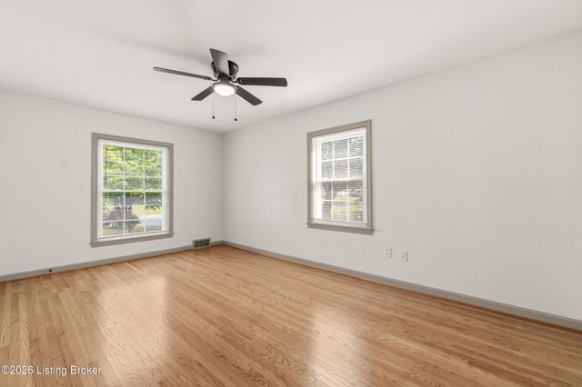 4629 Beaver Rd, Bellewood, KY 40207