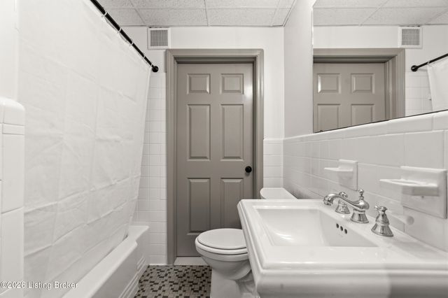 4629 Beaver Rd, Bellewood, KY 40207