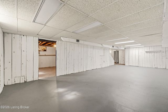 4629 Beaver Rd, Bellewood, KY 40207