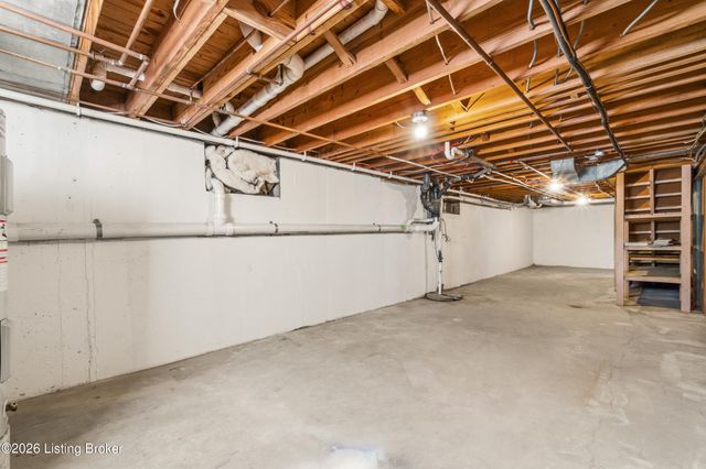 4629 Beaver Rd, Bellewood, KY 40207