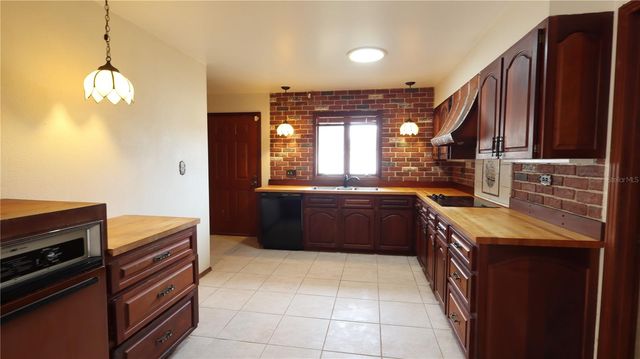 3318 E FORT KING STREET, Ocala, FL 34470