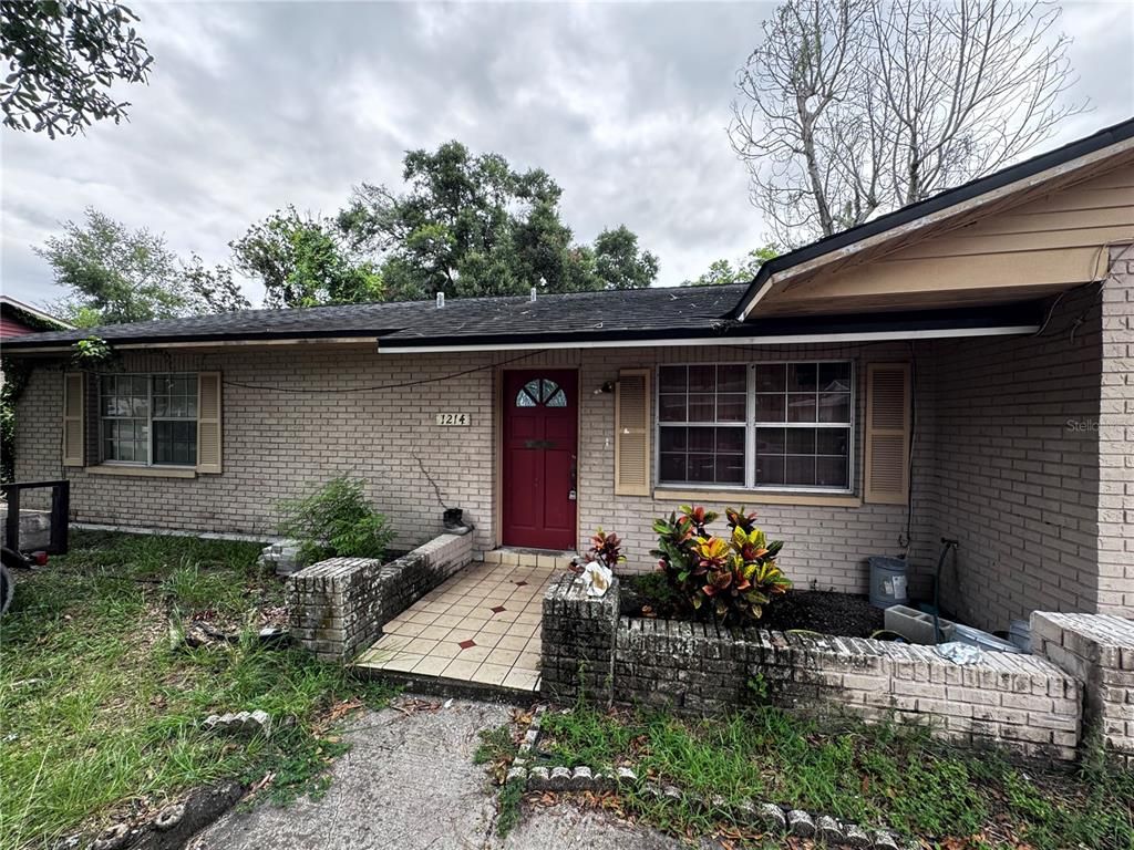 1214 OAKHILL STREET, Seffner, FL 33584