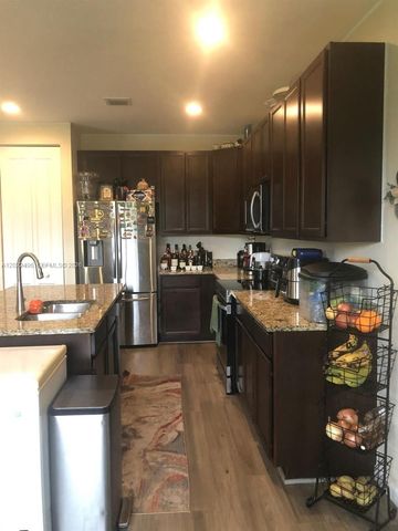 115 NW 36th Ave 115, Pompano Beach, FL 33069