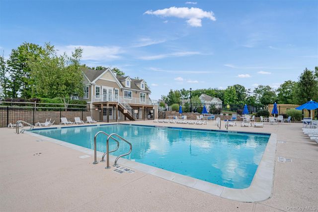 93 Meadow View Drive, Middletown, NY 10940