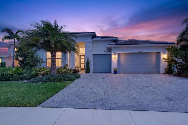 12203 Waterstone Circle, Palm Beach Gardens, FL 33412