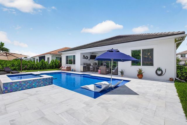 12203 Waterstone Circle, Palm Beach Gardens, FL 33412