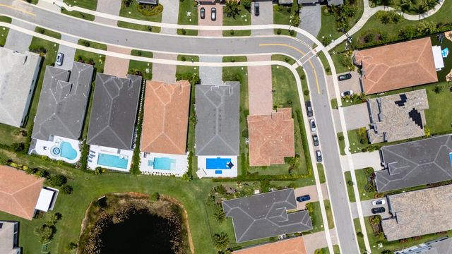 12203 Waterstone Circle, Palm Beach Gardens, FL 33412
