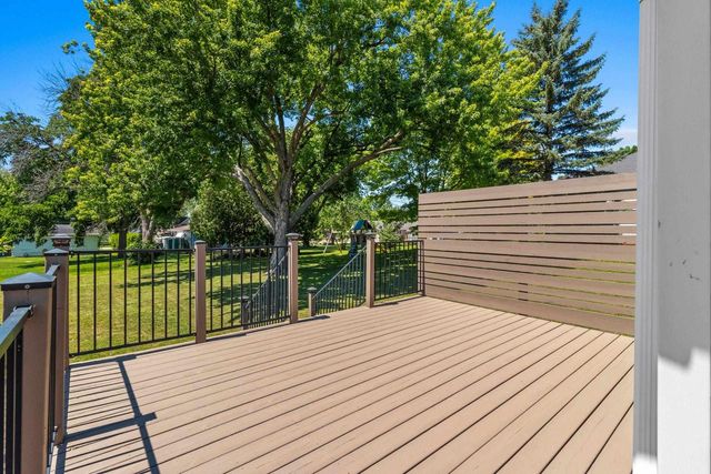 535 N WEBSTER AVENUE, Omro, WI 54963