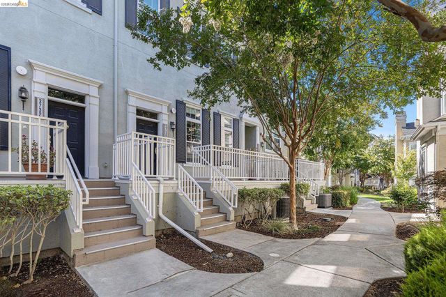 3730 Whitworth Dr, Dublin, CA 94568